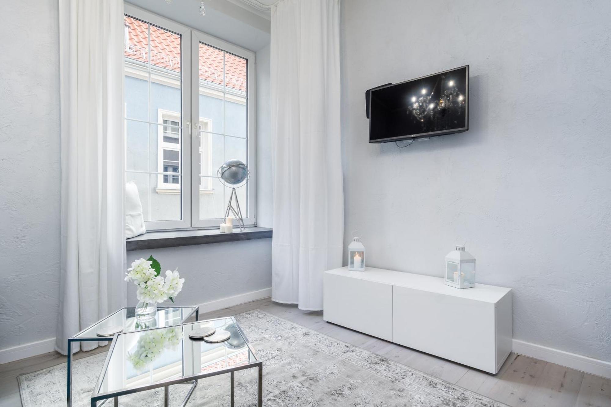 Elite Apartments Ogarna Suites Old Town Danzica Esterno foto