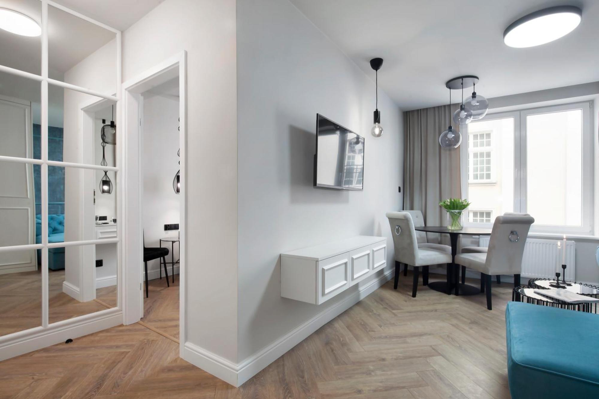 Elite Apartments Ogarna Suites Old Town Danzica Esterno foto